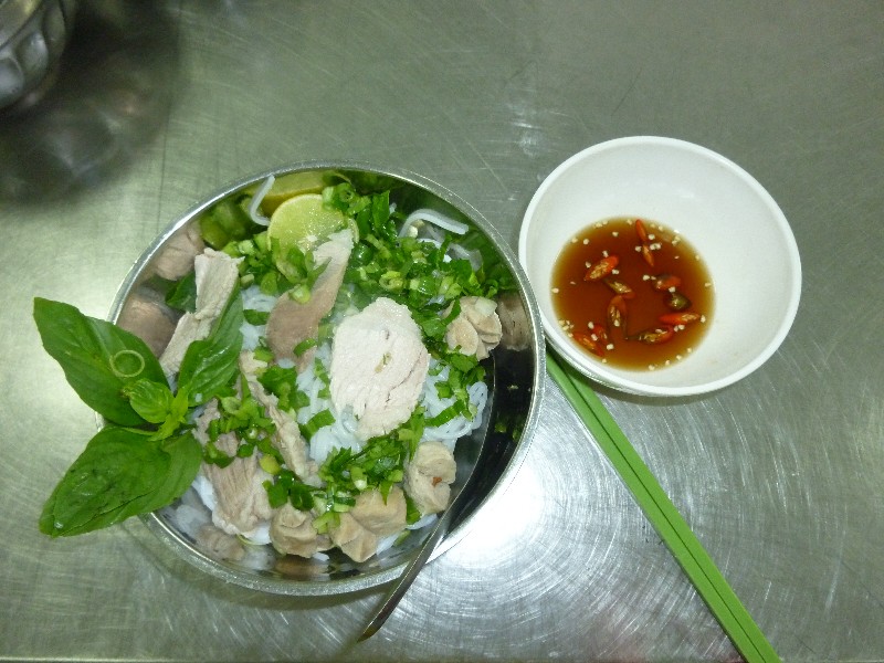 Món ăn hàng ngày - Suất Ăn Công Nghiệp Lê Thanh Sơn - Công Ty TNHH MTV Lê Thanh Sơn